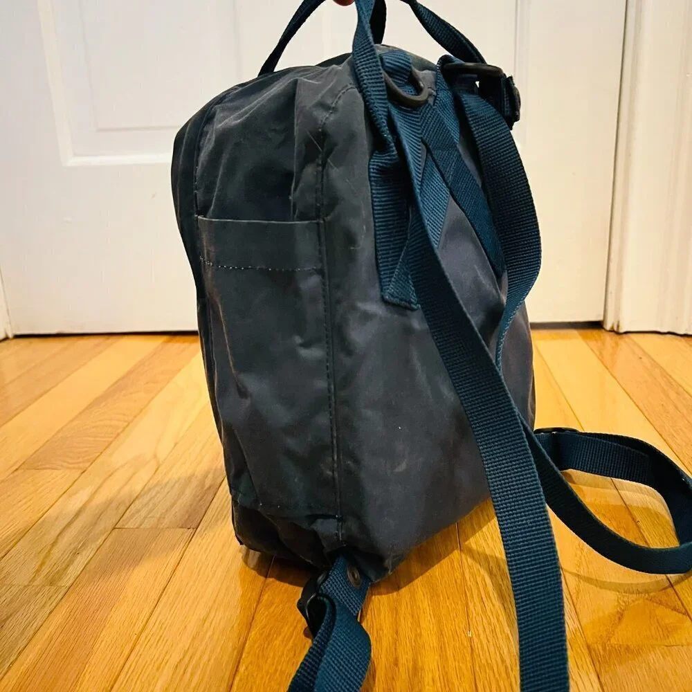 Fjall Raven Fjallraven Kånken Mini EVERYDAY OUTDOOR Backpack Bag